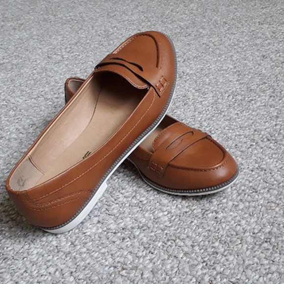 American Eagle By Payless Shoes - American Eagle Faux leather Flats